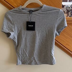 SHEIN Gray Cropped Crewneck Tee - Short Sleeve Size Medium New With Tag